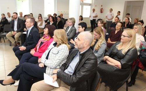 Mintaiskola modellporogram